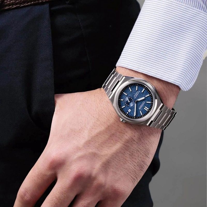 Analoge Horloge - Zilver - Titanium - Blauw Wijzerplaat - 10 Bar Waterdicht