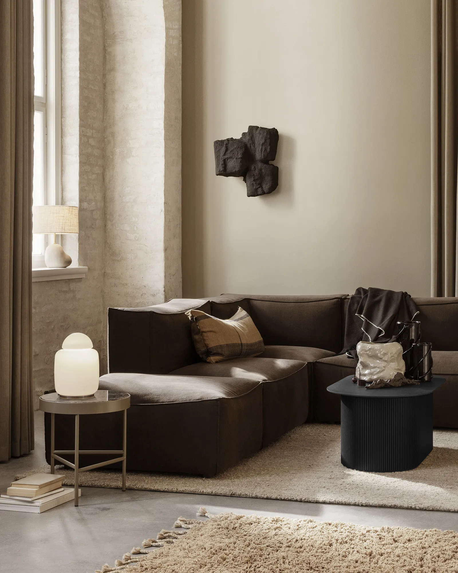 ferm LIVING Bell Table Lamp - EU PLUG