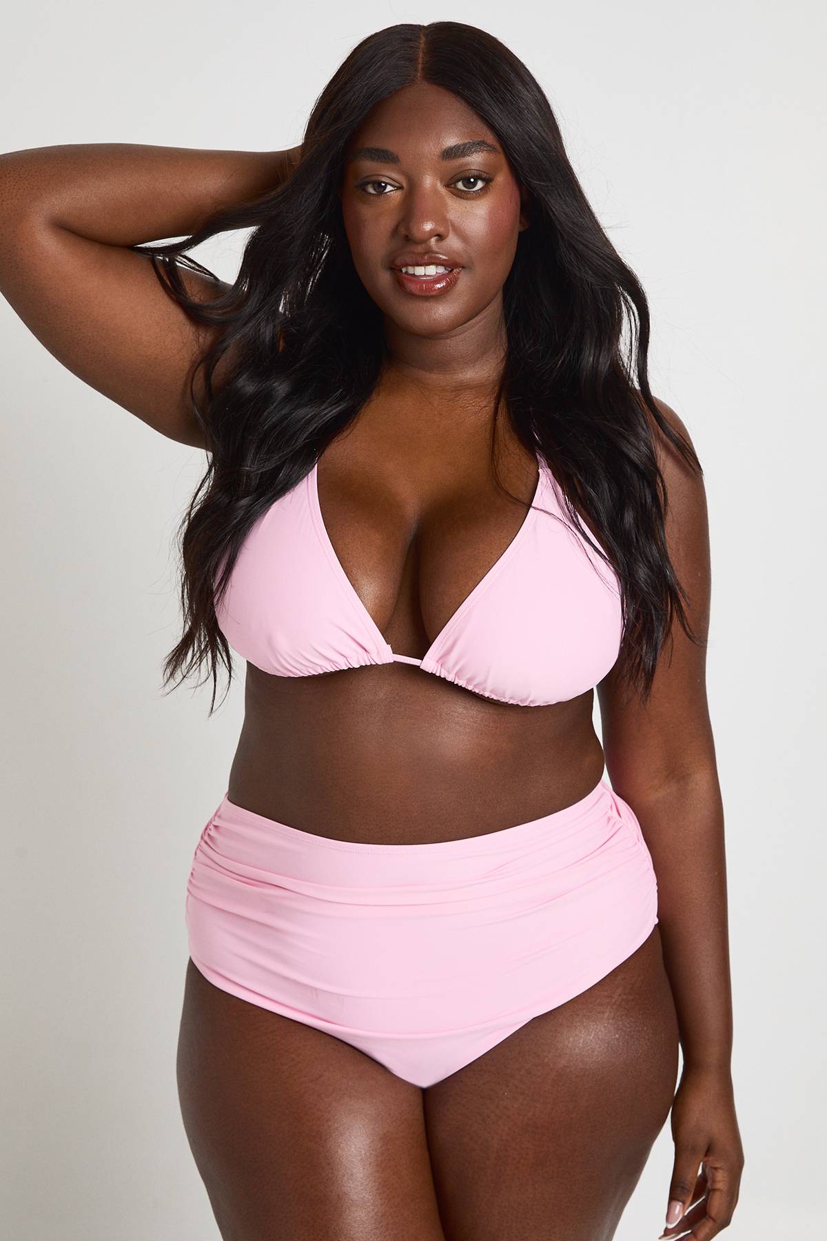 boohoo Haut De Bikini Triangle Plus Essentials