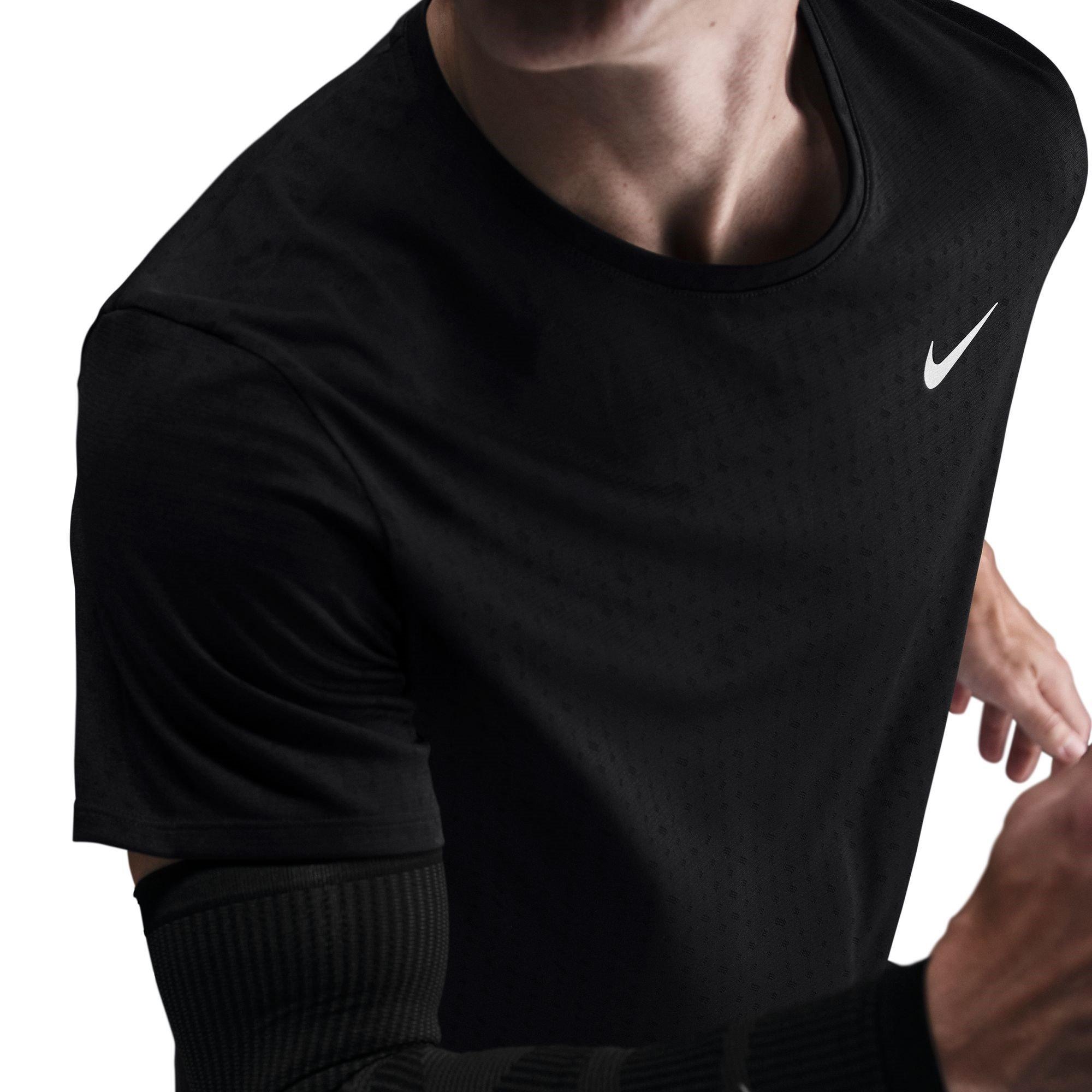 Nike Breathe Miler Sn53