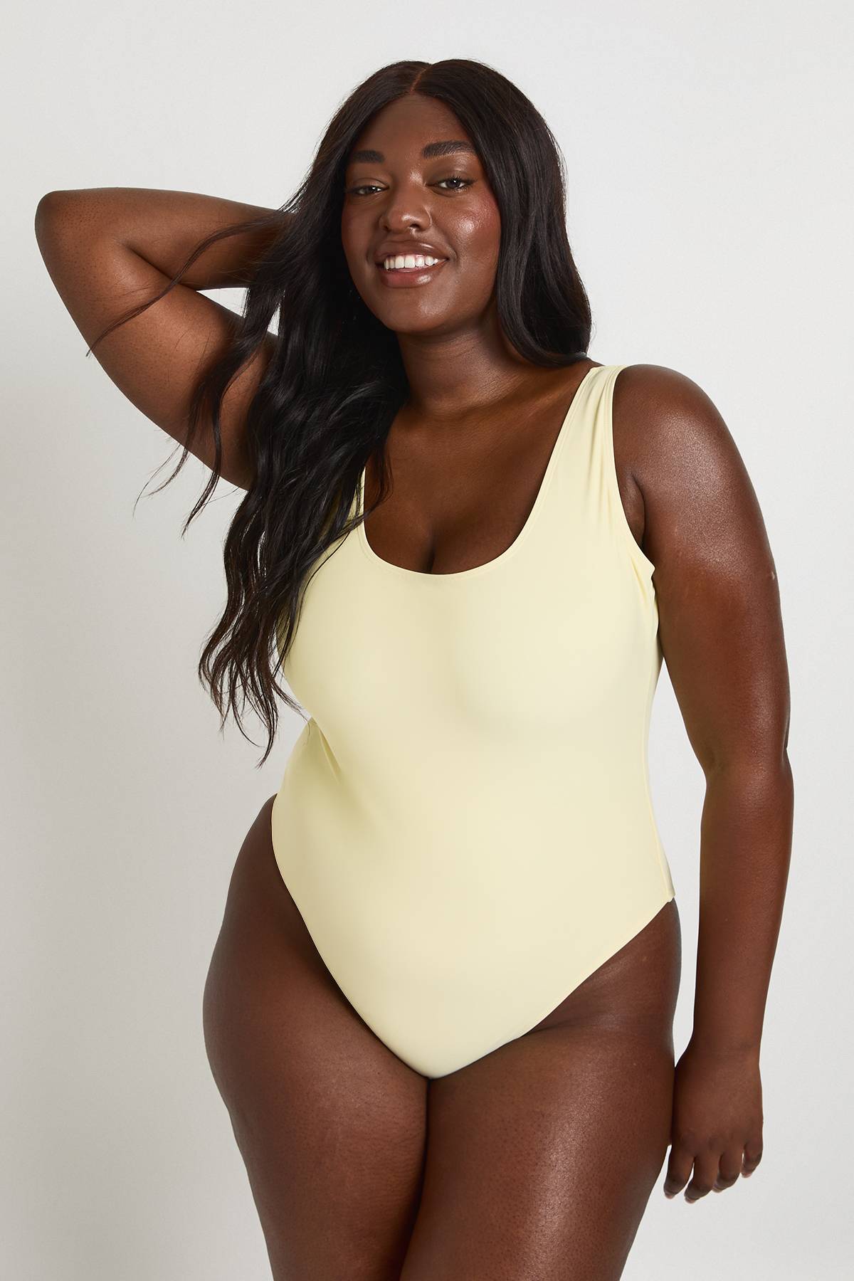 boohoo Maillot De Bain Grande Taille À Encolure Arrondie Essentials