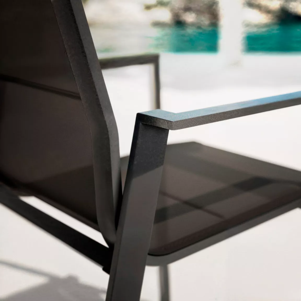 Fauteuil de jardin empilable aluminium Portofino Gris anthracite