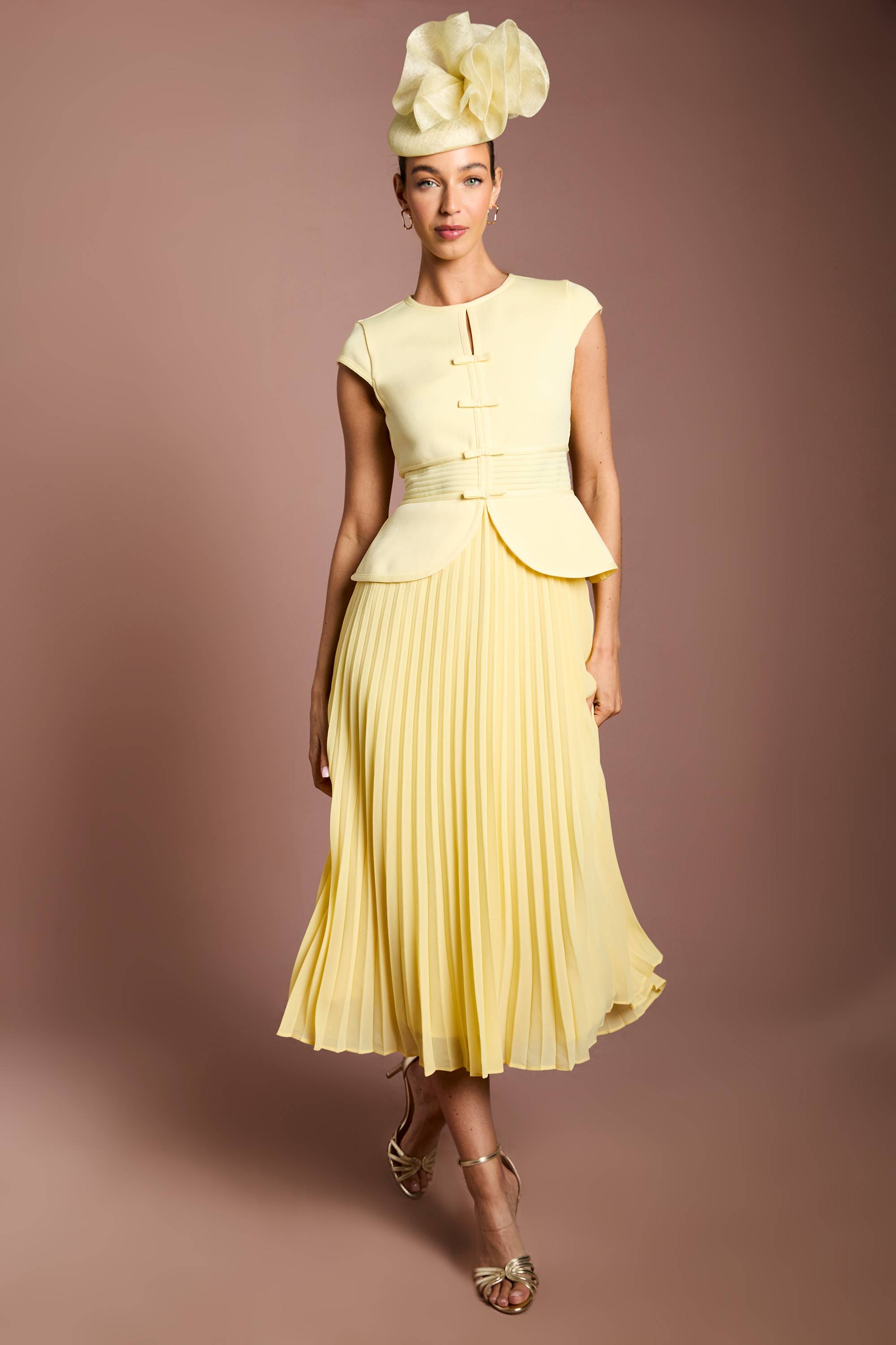 Coast Robe Midi Lisa Tan À Corsage Bandage Jupe Plissée Et Détail Nœud
