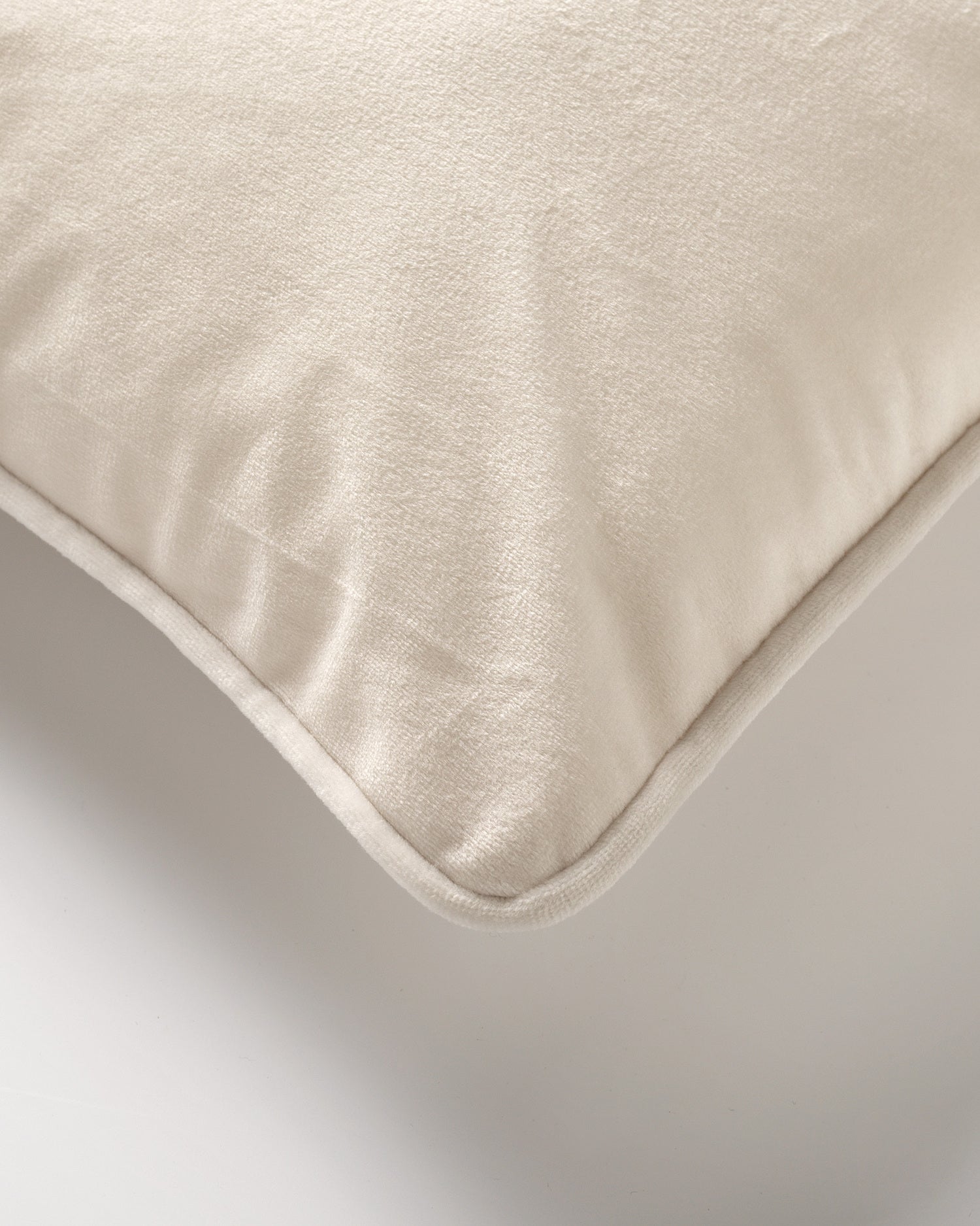 Dutch Decor sierkussen Finn crème 30 x 50 x 22 cm