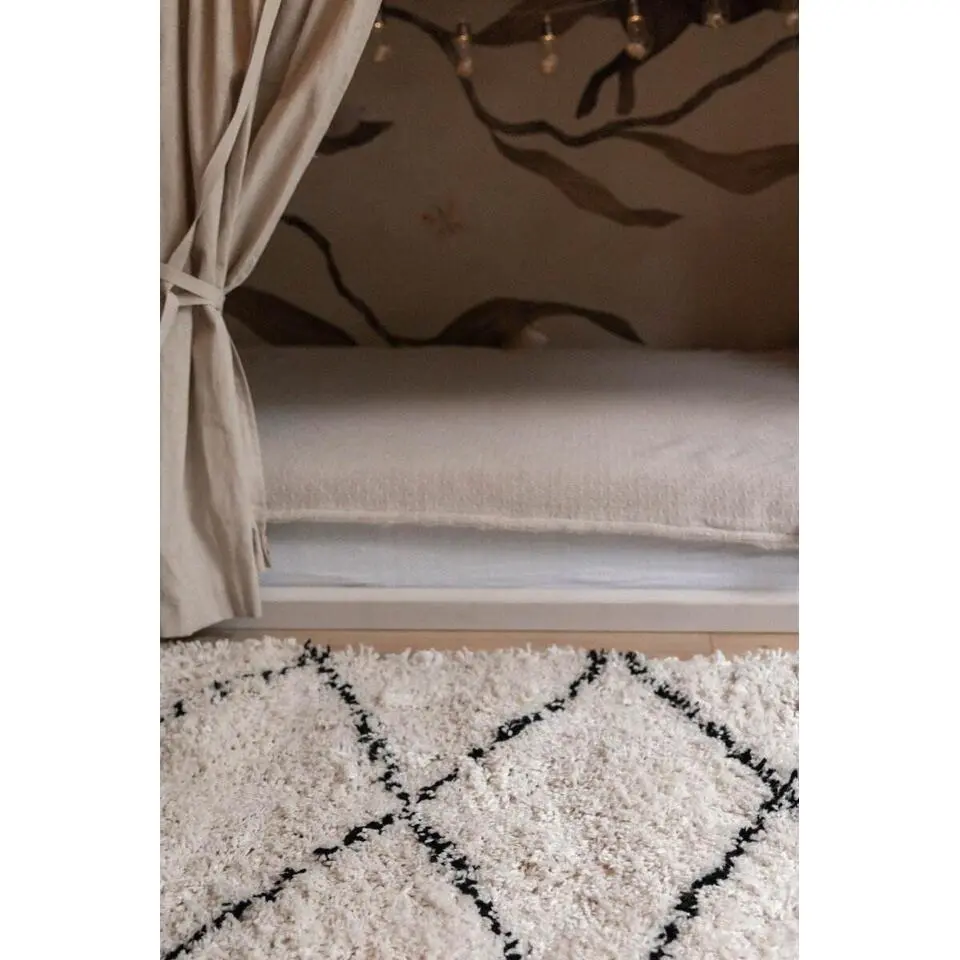 Interieur05 berber vloerkleed Nea wit/zwart - 330 x 240 cm