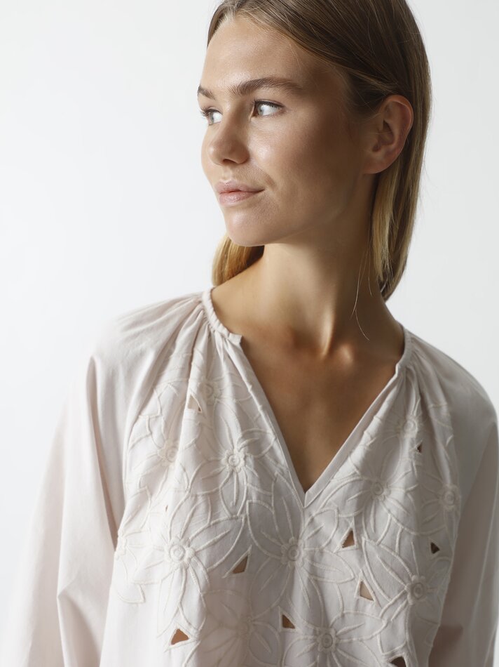 Caftan bordado - Bege