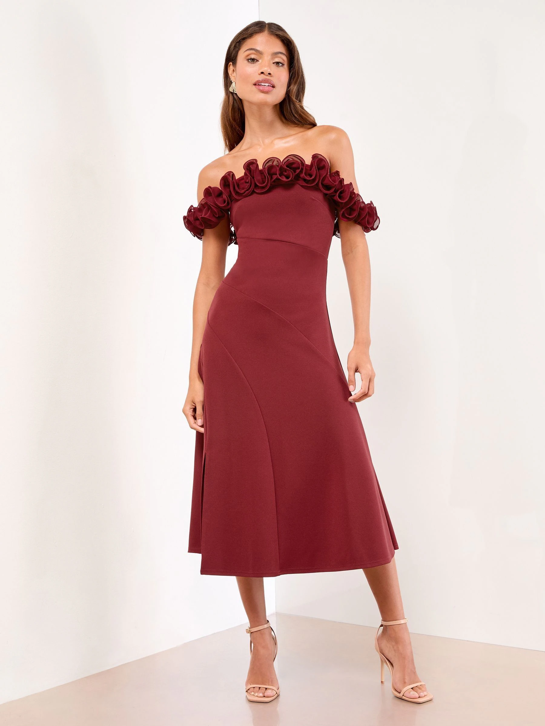Bordeauxrood - Lipsy - Wijduitlopende Bardot-midi-jurk met ruches
