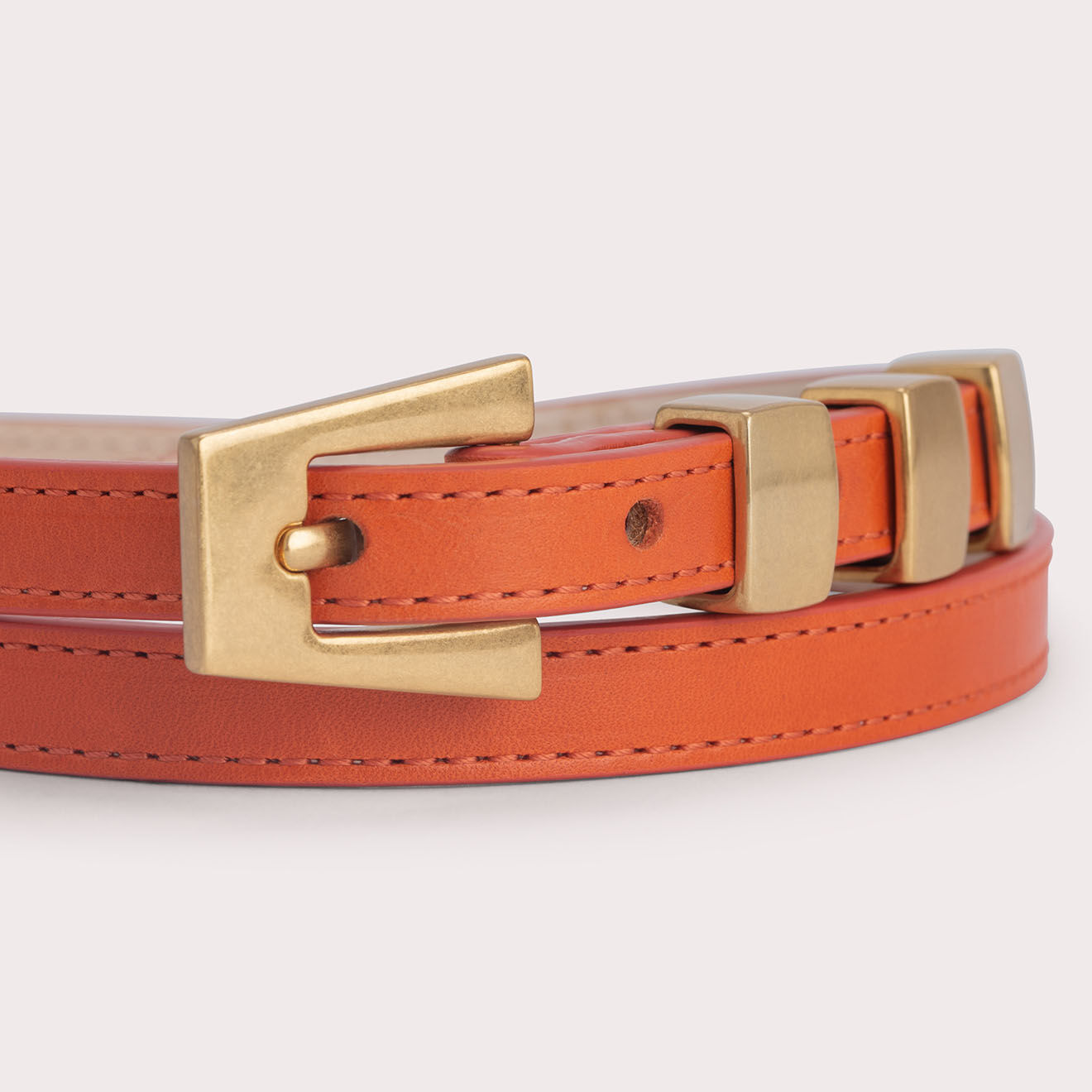 By Far Ceinture en Cuir Vic orange