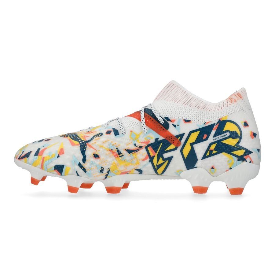 PUMA Future 7 Ultimate FG/AG NJR Creativity - Blanc/Ocean Tropic/Turquoise Surf/Hot Heat/Sun Stream ÉDITION LIMITÉE