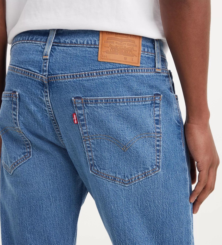 Calça jeans Levi's 502, usada, azul.
