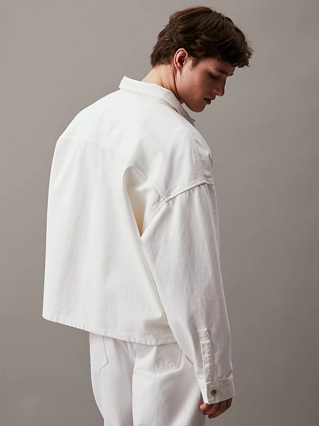 Camisa jeans de corte folgado