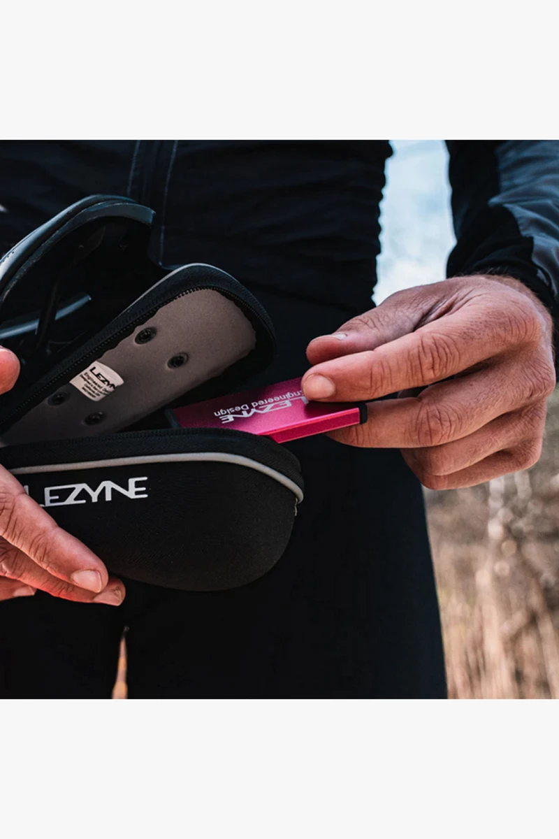 Lezyne Pod Caddy QR - M Satteltasche