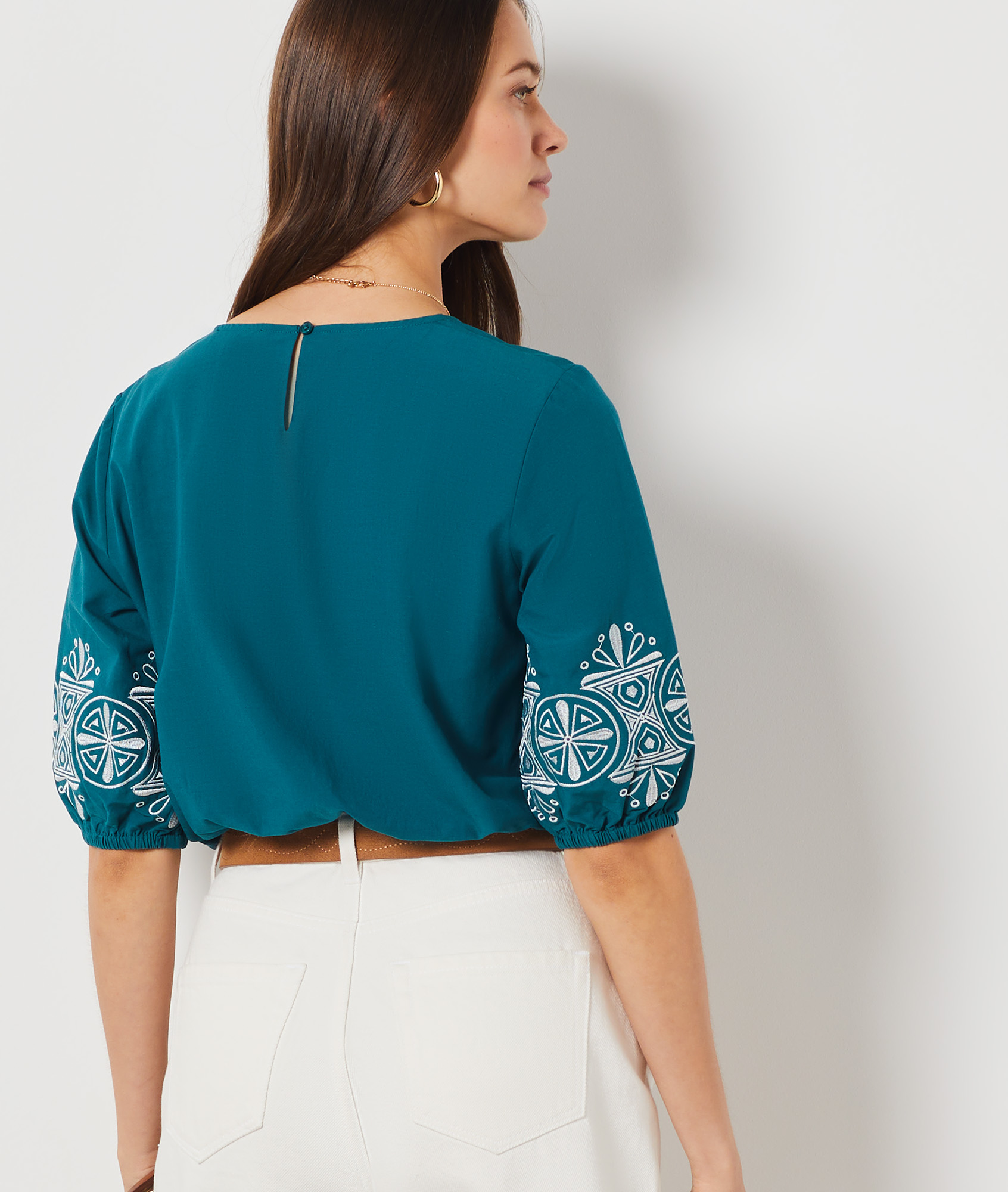 Blouse courte