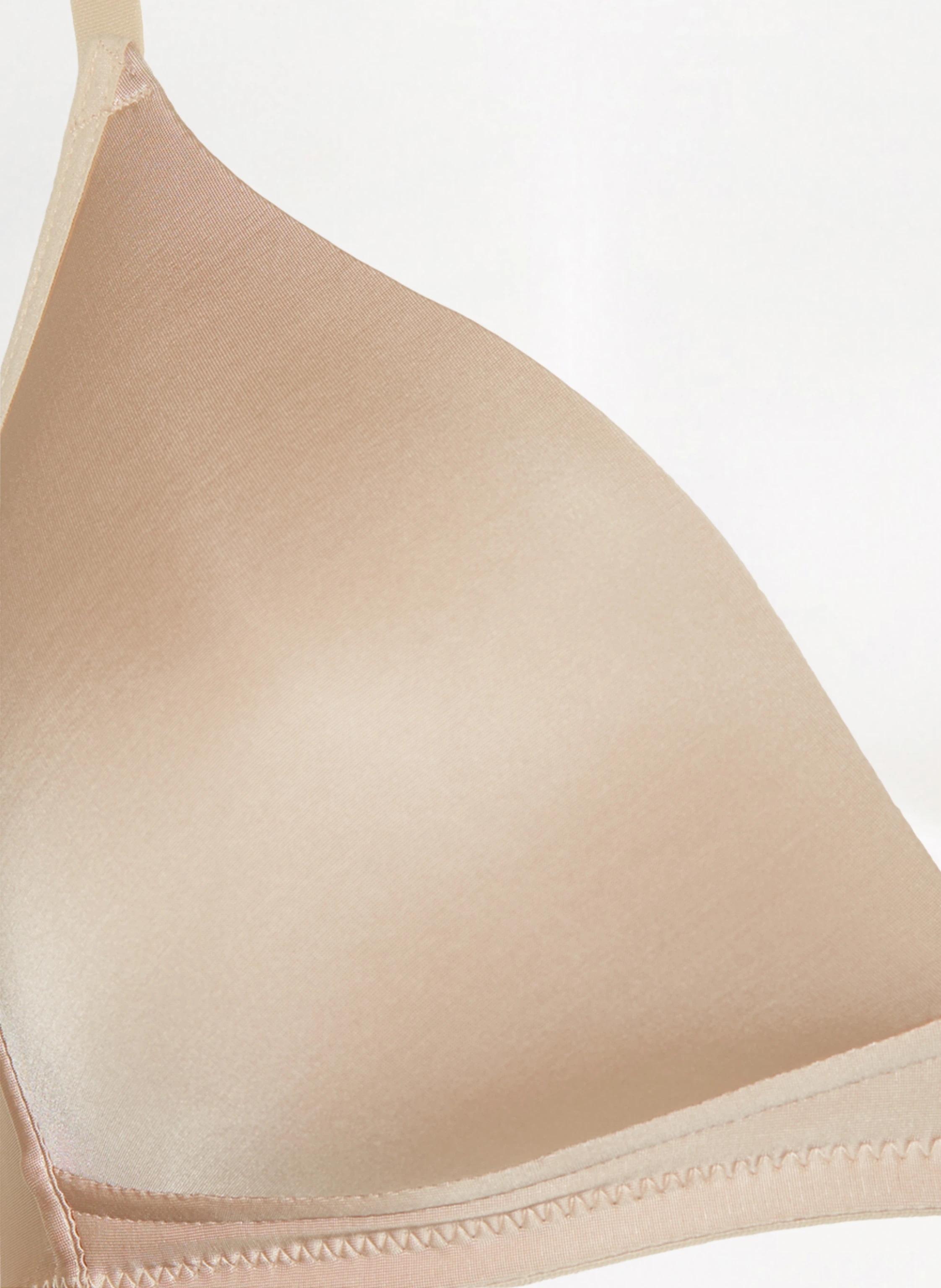 HANRO Schalen-BH SATIN DELUXE aus Satin