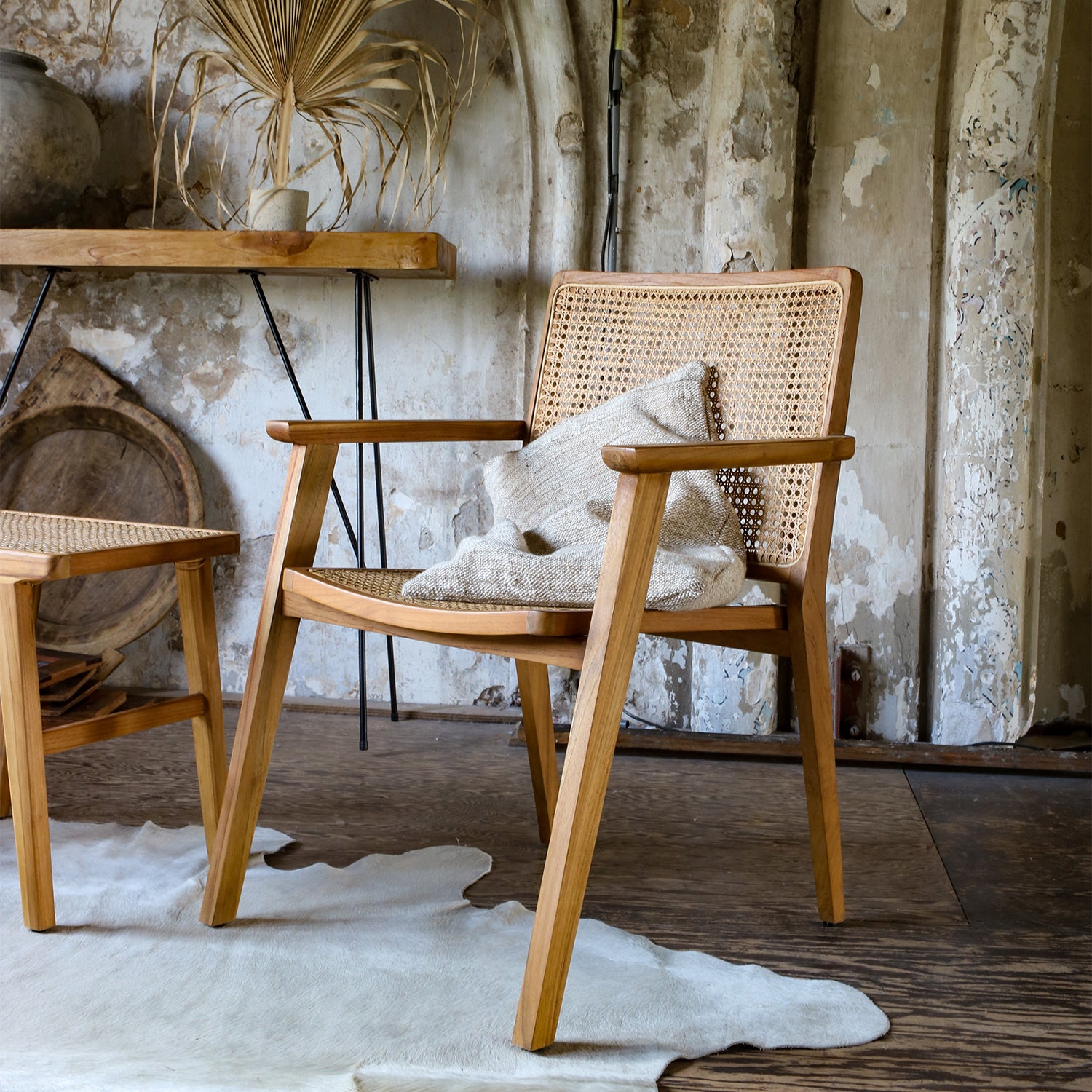 Raw Materials Nova Stoel