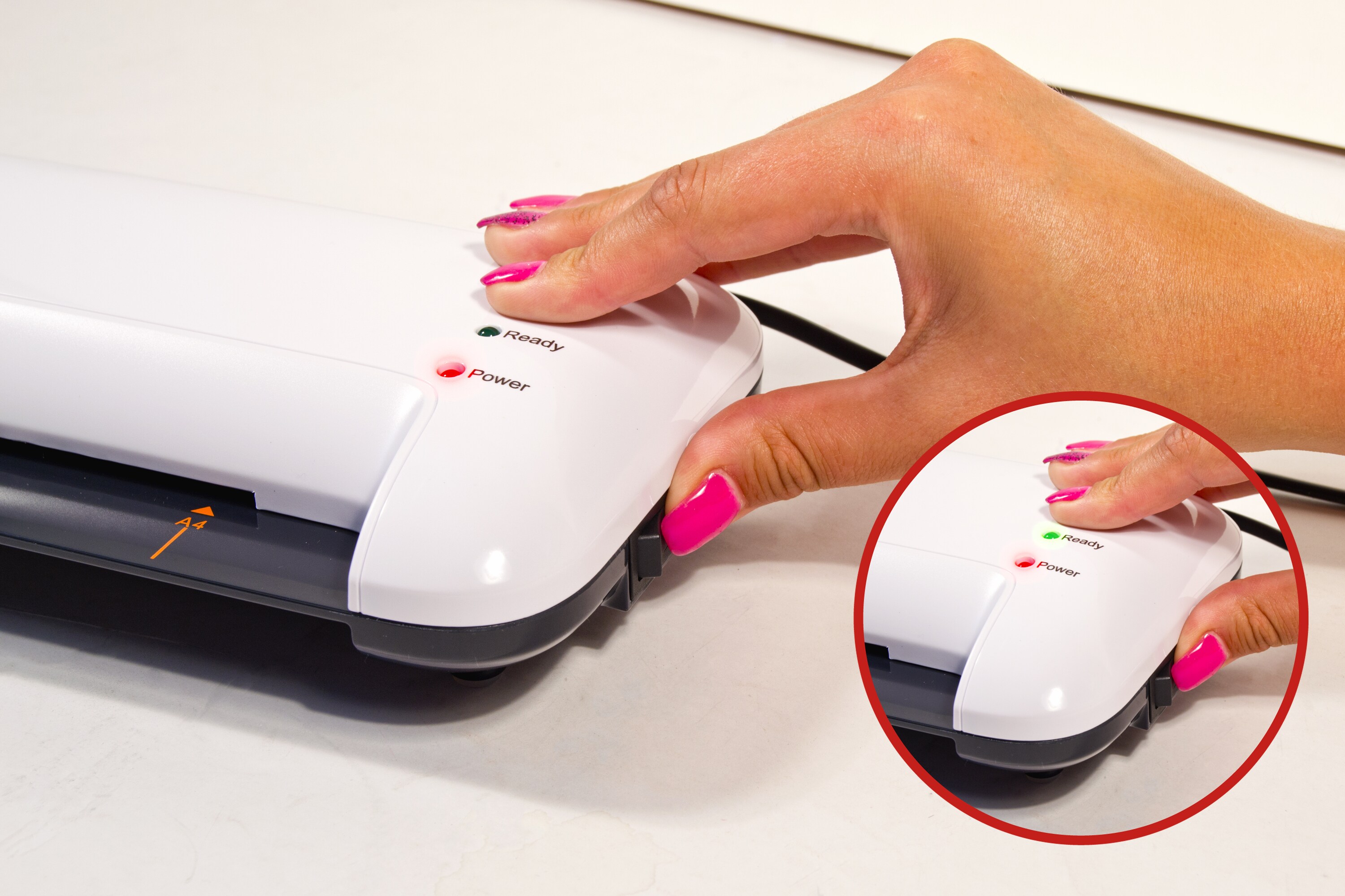 Peach Premium Laminator PL750, A4