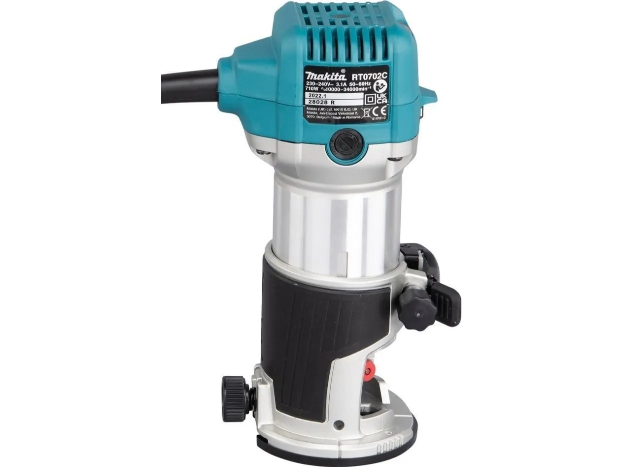 Makita fræsemaskine RT0702C 710 W