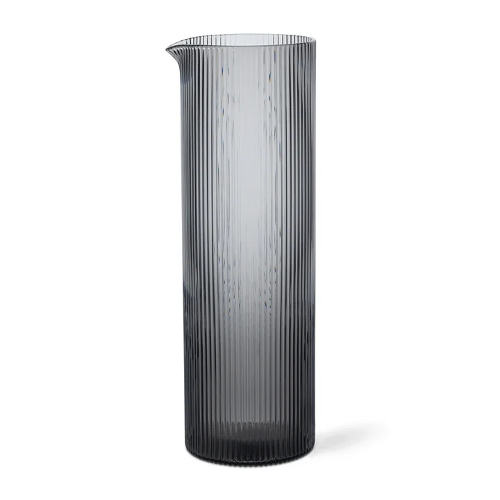 Ferm Living - Ripple Wasserkaraffe, 1,1 l, smoked grey
