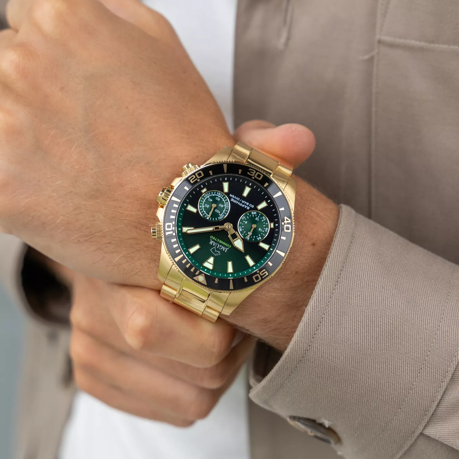 Jaguar Connected Diver J899/5