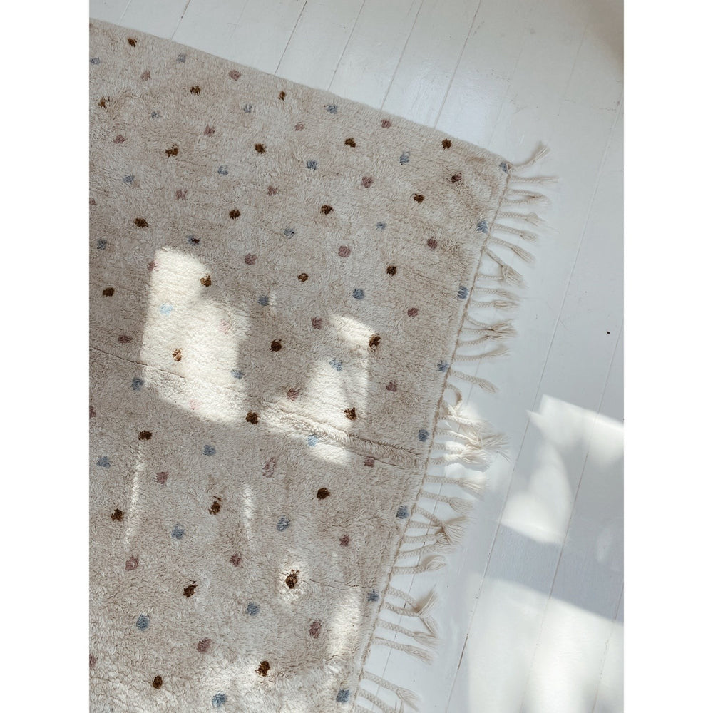 Køb KAS Kopenhagen Natural Multi Dots Farve Rug 120X160