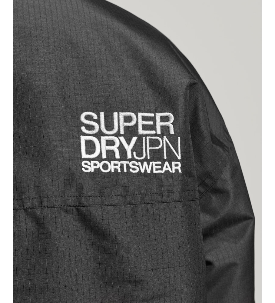 Jaqueta corta-vento Superdry SD-Windheater, preta