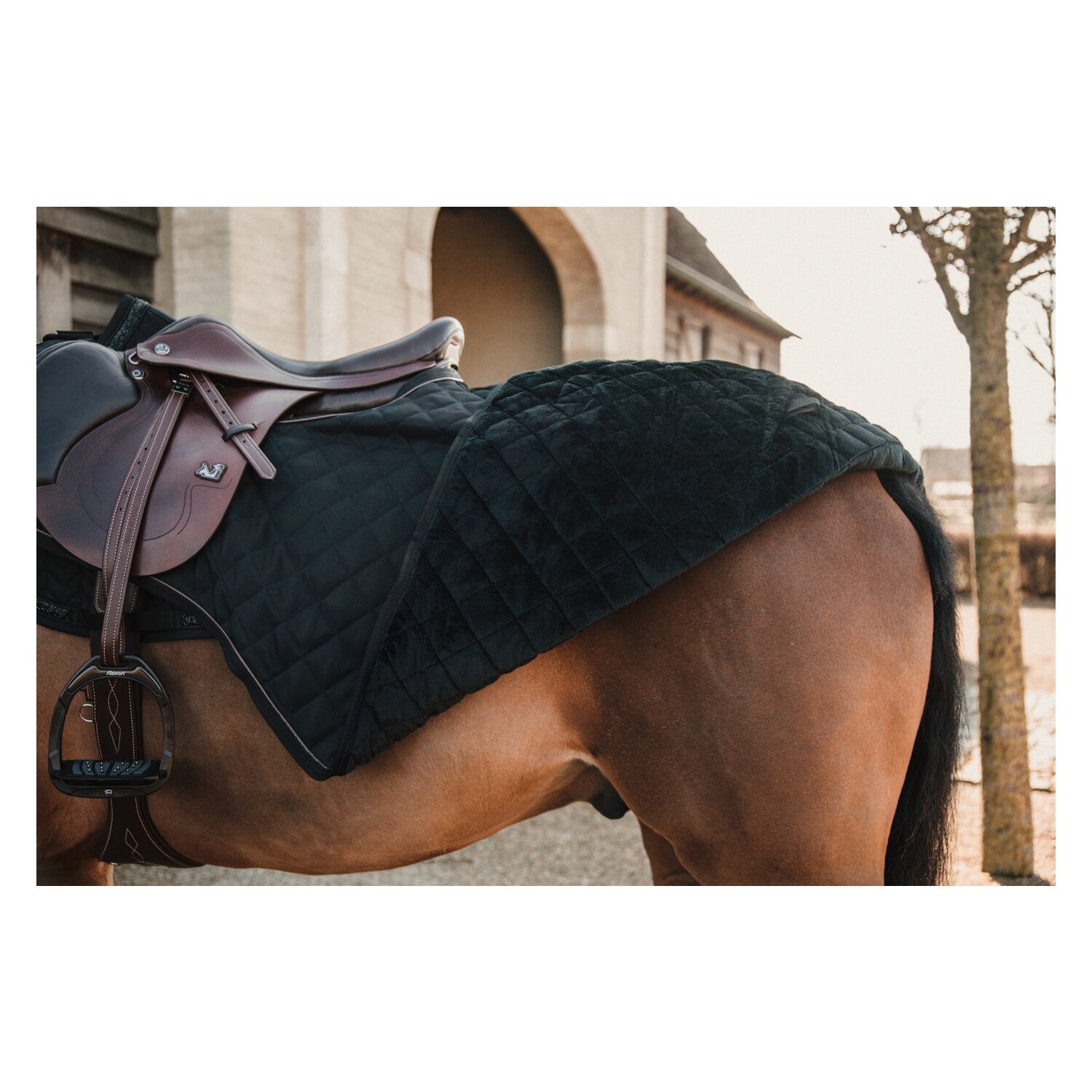 KENTUCKY Ausreitdecke 160 g  - black