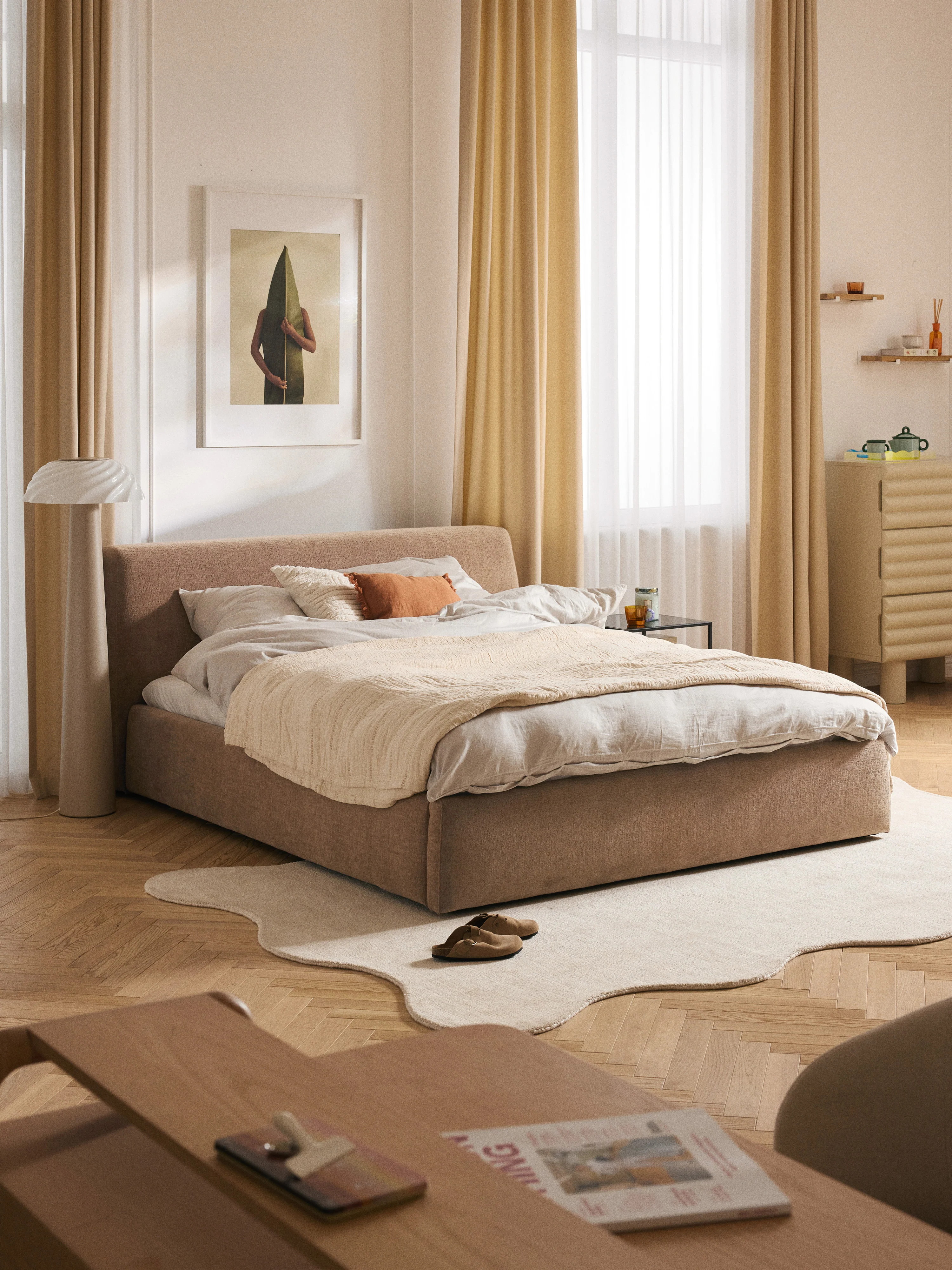 Gestoffeerd bed Cloud met opbergruimte