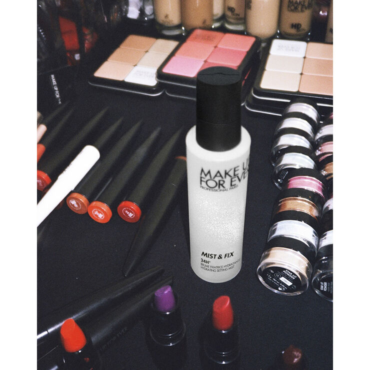 Make Up Forever MIST & FIX SPRAY - Setting spray