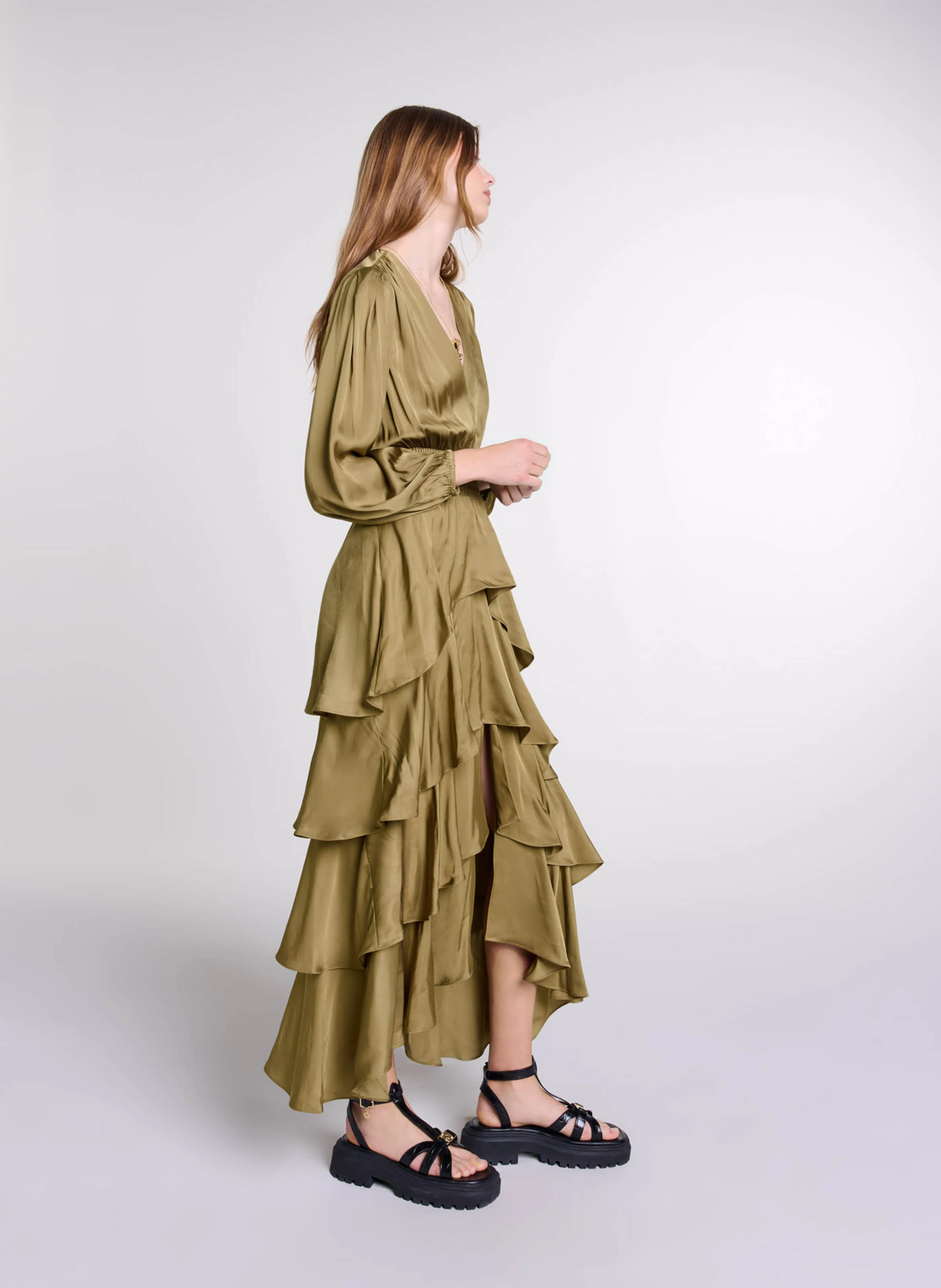 Robe longue satinée cache-cœur | Kaki