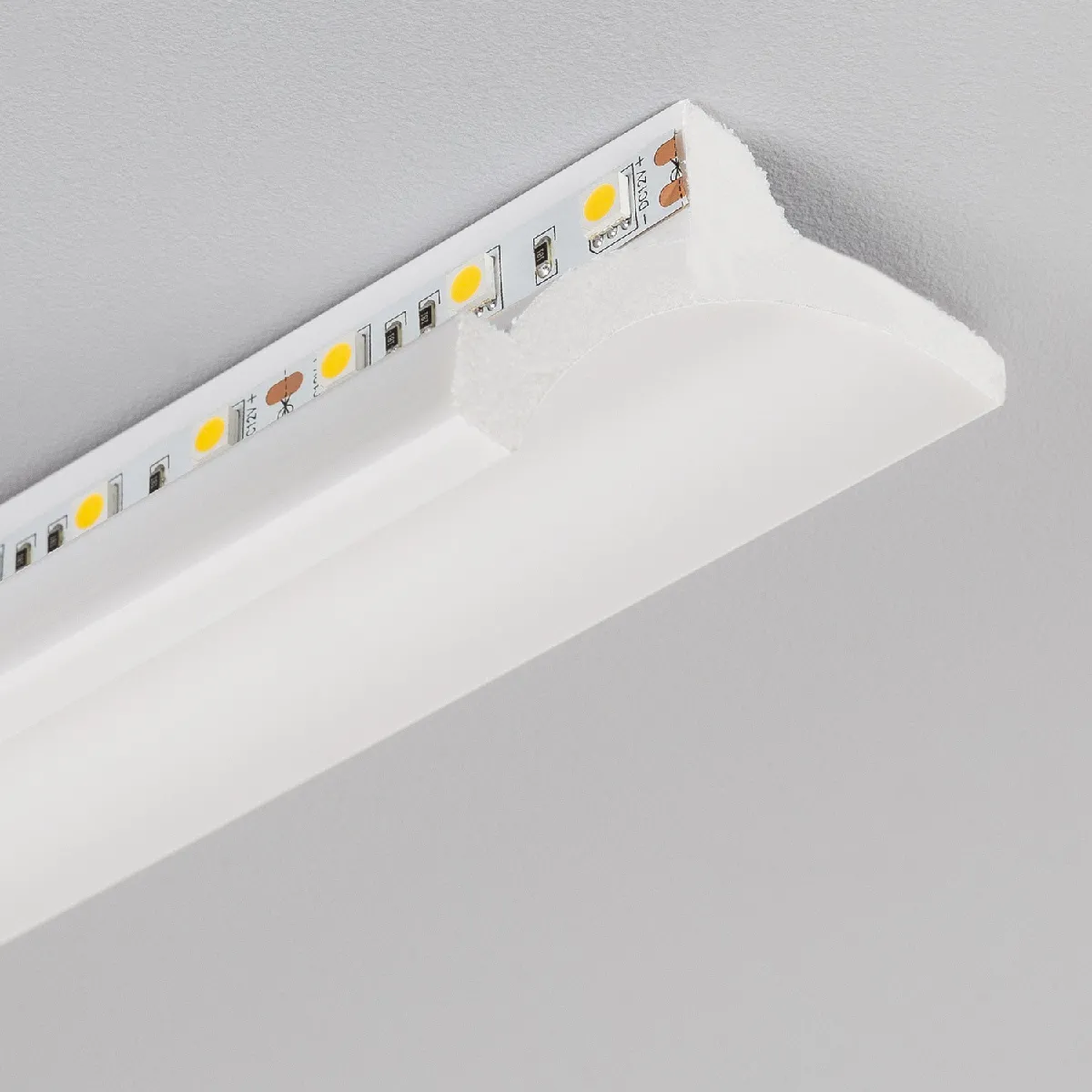 Ledkia Moulure Arc 2m Ruban LED - Blanc