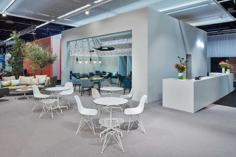 Vitra Eames DSR stoel wit gepoedercoat onderstel, Ice Grey