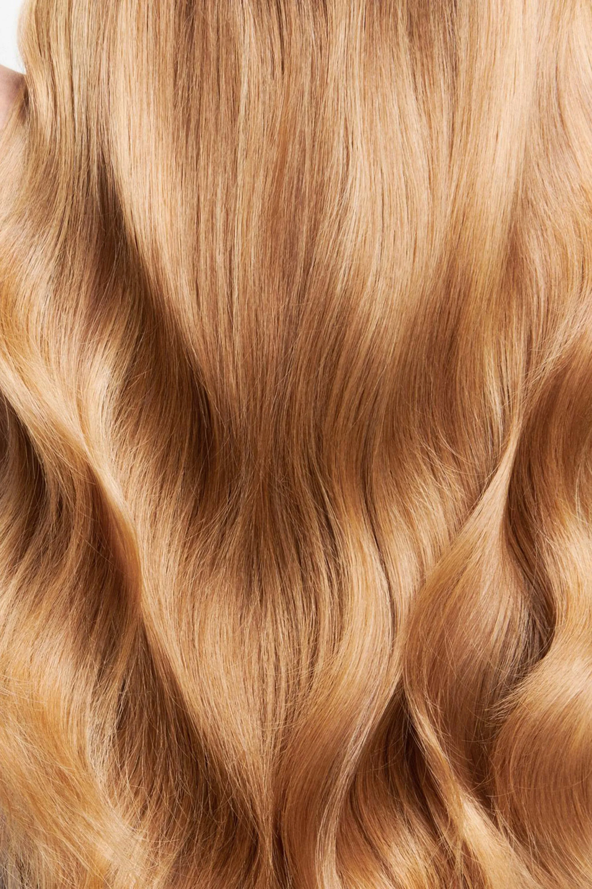 Wella Professionals Shampoing révélateur de lumière pour tous types de cheveux Oil Reflections-250 ml