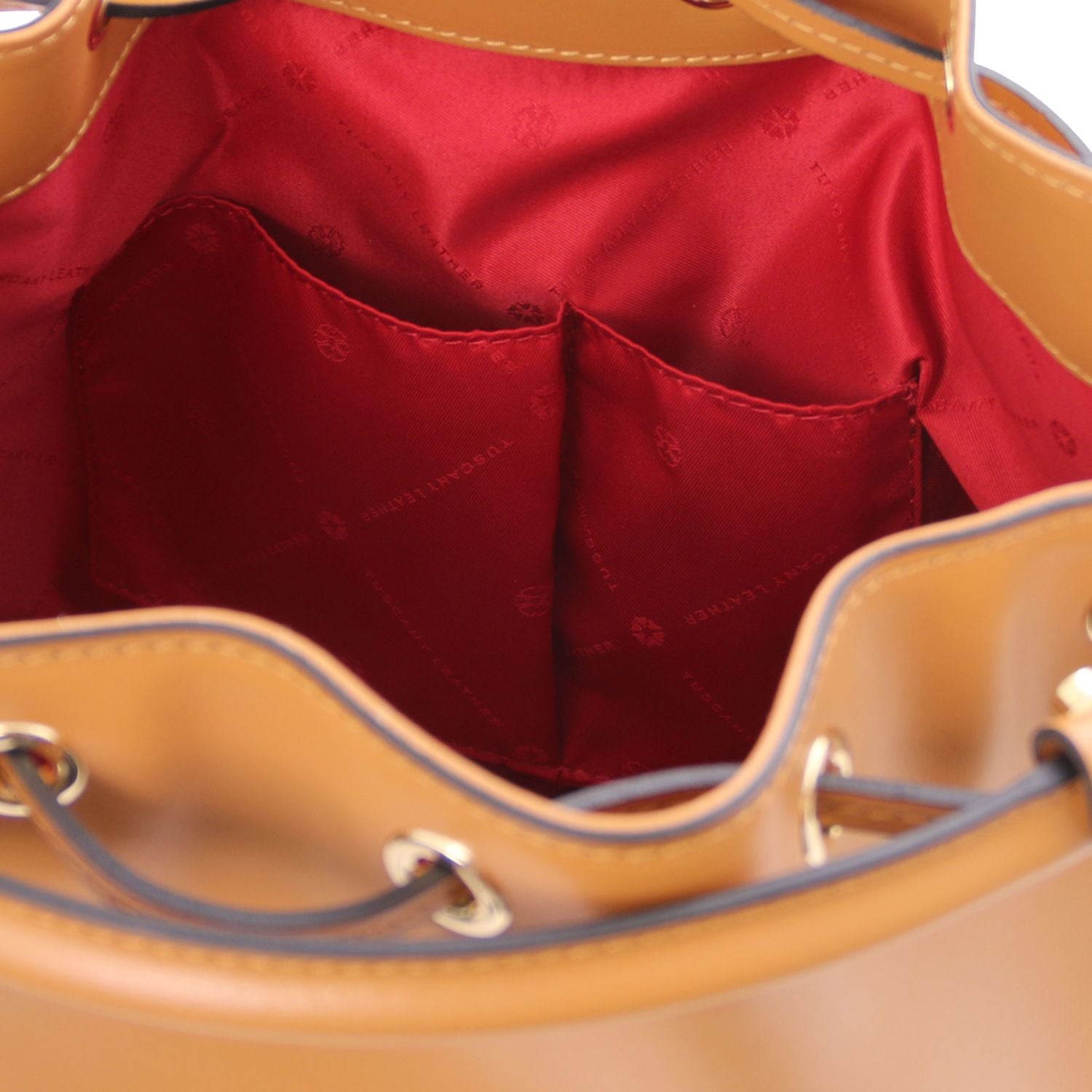 TL141531 – Vittoria – leren bucket bag
