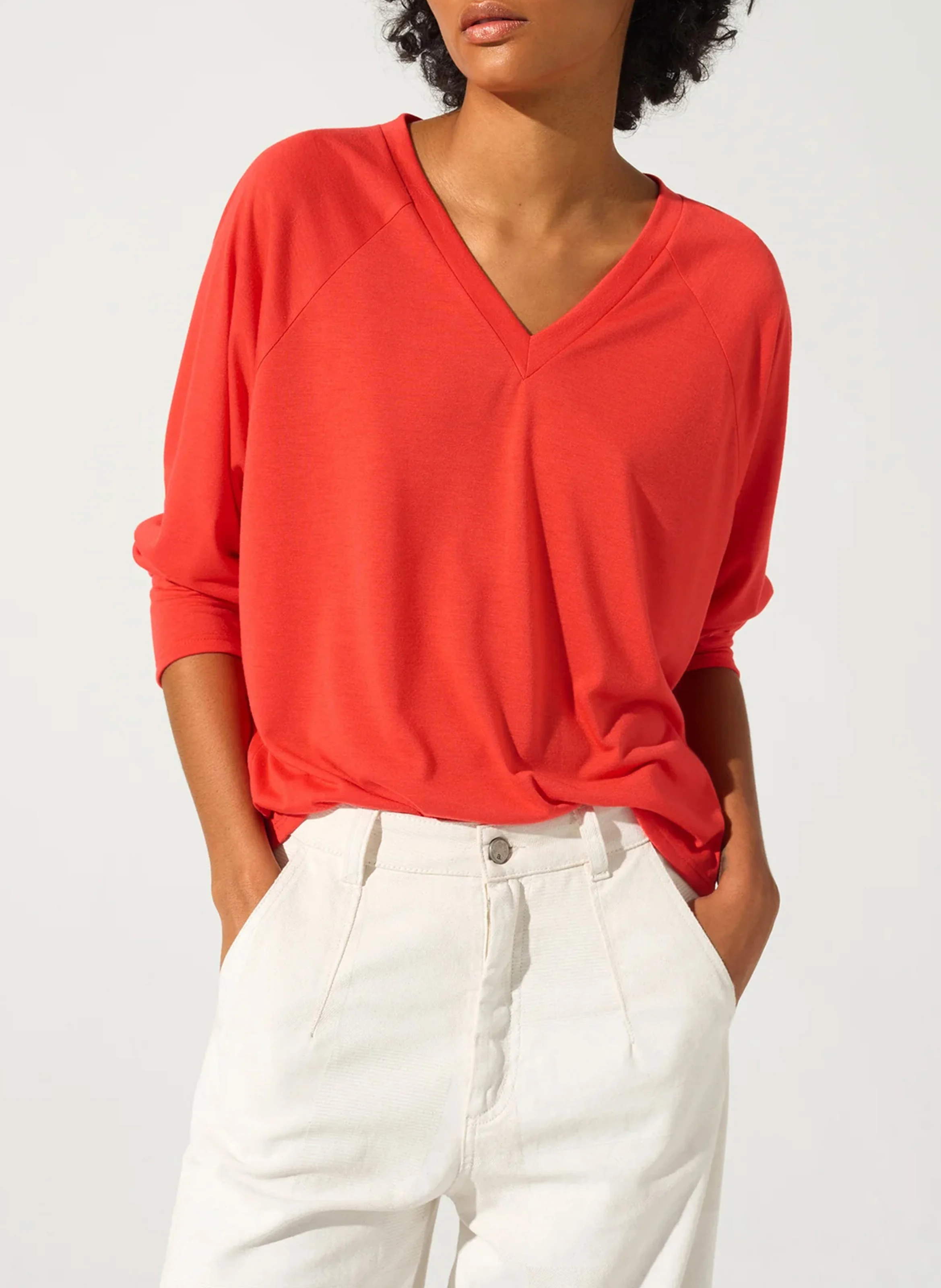 Tee-shirt ample à col V | Rouge