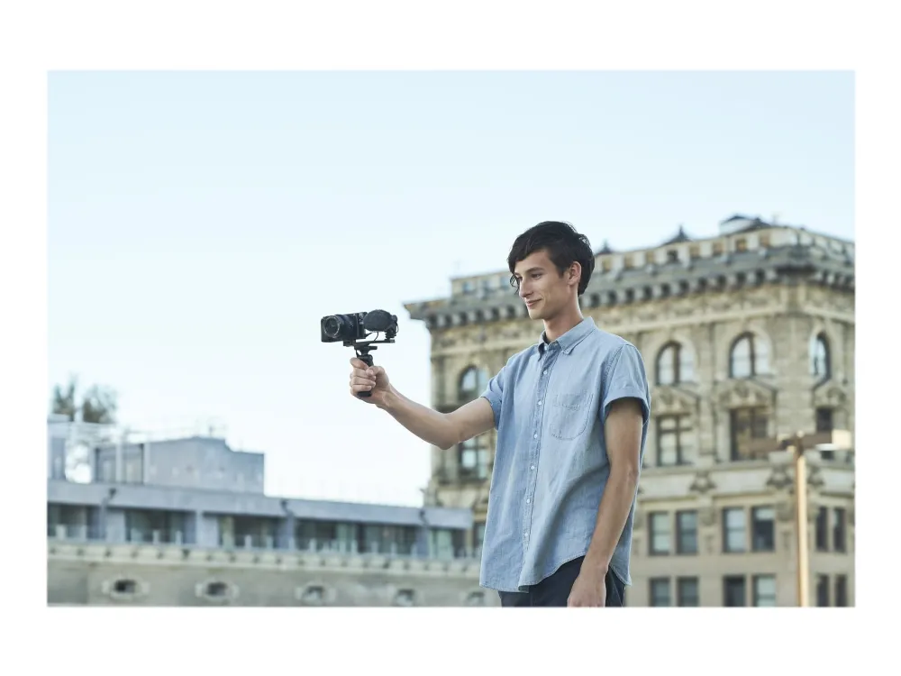 Sony a6100 ILCE-6100 - Digitalkamera - spejlløst - 24.2 MP - APS-C - 4K / 30 fps - kun kamerahus - Wi-Fi, NFC, Bluetooth - sort