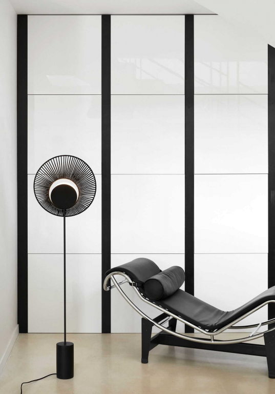Forestier Oyster vloerlamp white