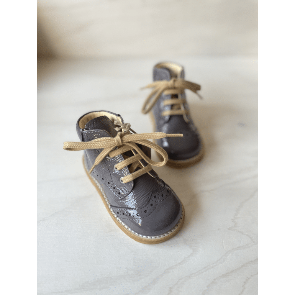 Angulus - Classic Lace-Up Shoe - Lavander