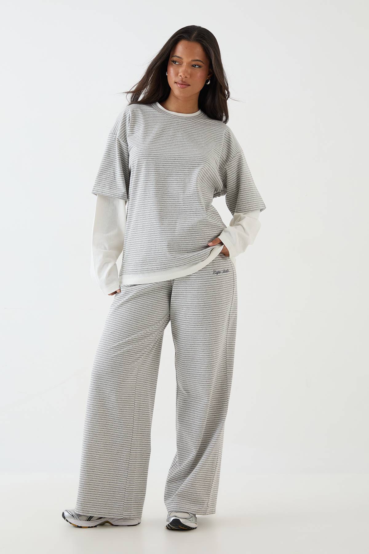 Pantalon Droit Texturé Dsgn Studio