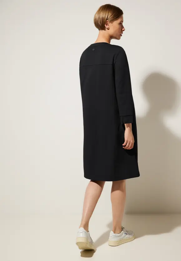 Langarmkleid in Unifarbe - Black