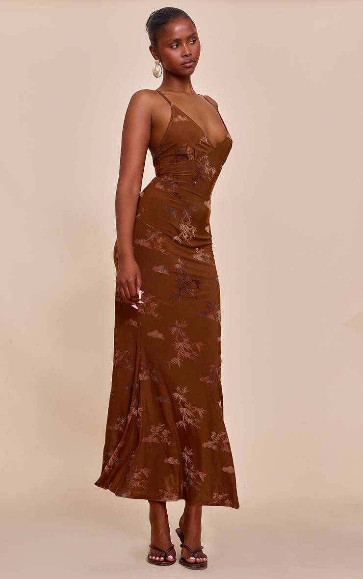 Marron Robe Longue Décolleté En V Dévoré