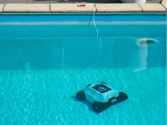 Robot de piscine sur batterie RobotClean Accu Pool - Ubbink