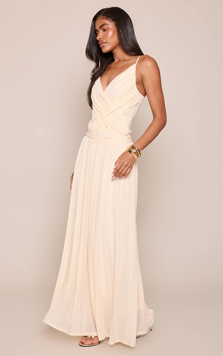 Crème Robe Longue En Mesh À Bretelles Croisées