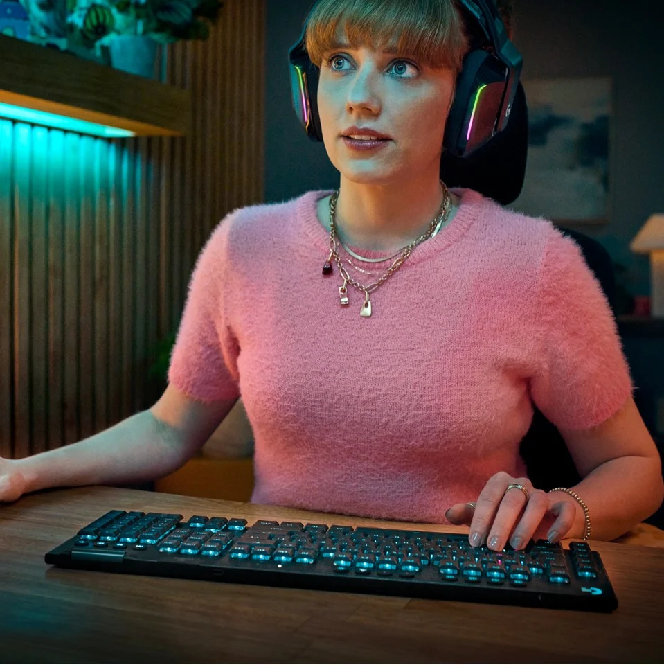 Logitech - G915 X LIGHTSPEED Low-Profile Wireless Gaming Keyboard