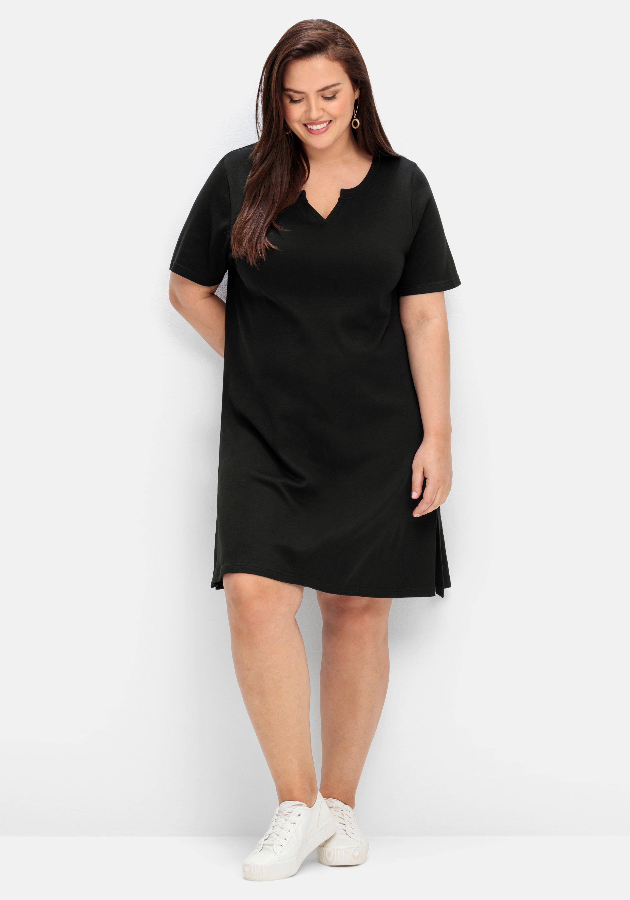 Jerseykleid mit hohen Seitenschlitzen