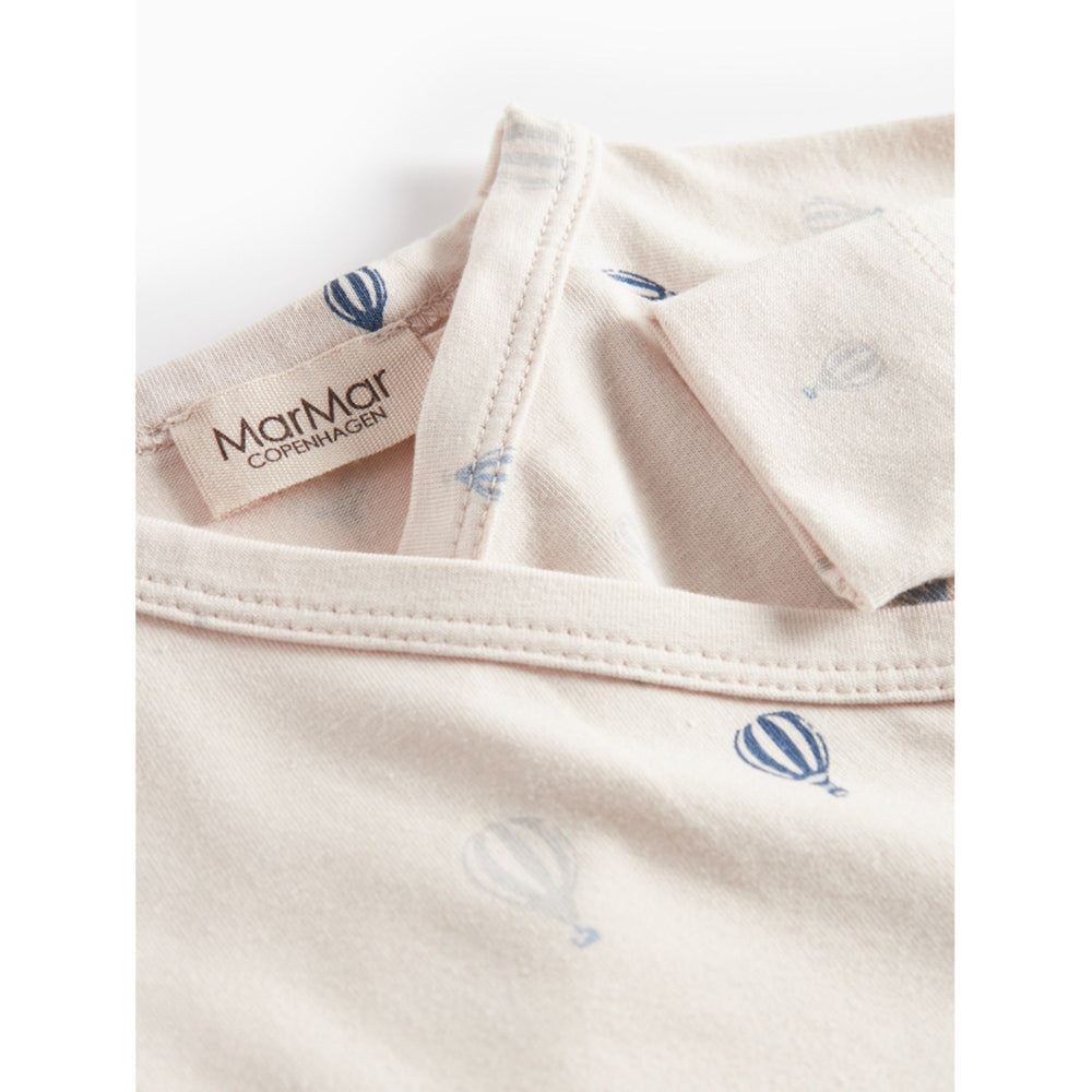 Køb MarMar New Born Modal Smooth Print Air Balloon Rubello Onesies