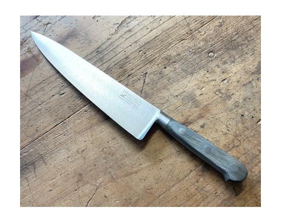 Cuisine 20 cm - bois noir - rivets inox Couteaux de cuisine professionnel