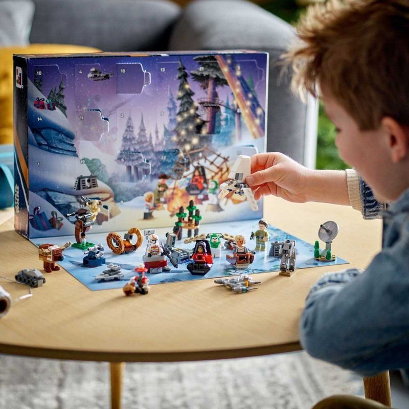 LEGO Star Wars Adventskalender 2023 Set met 24 Cadeautjes - 75366