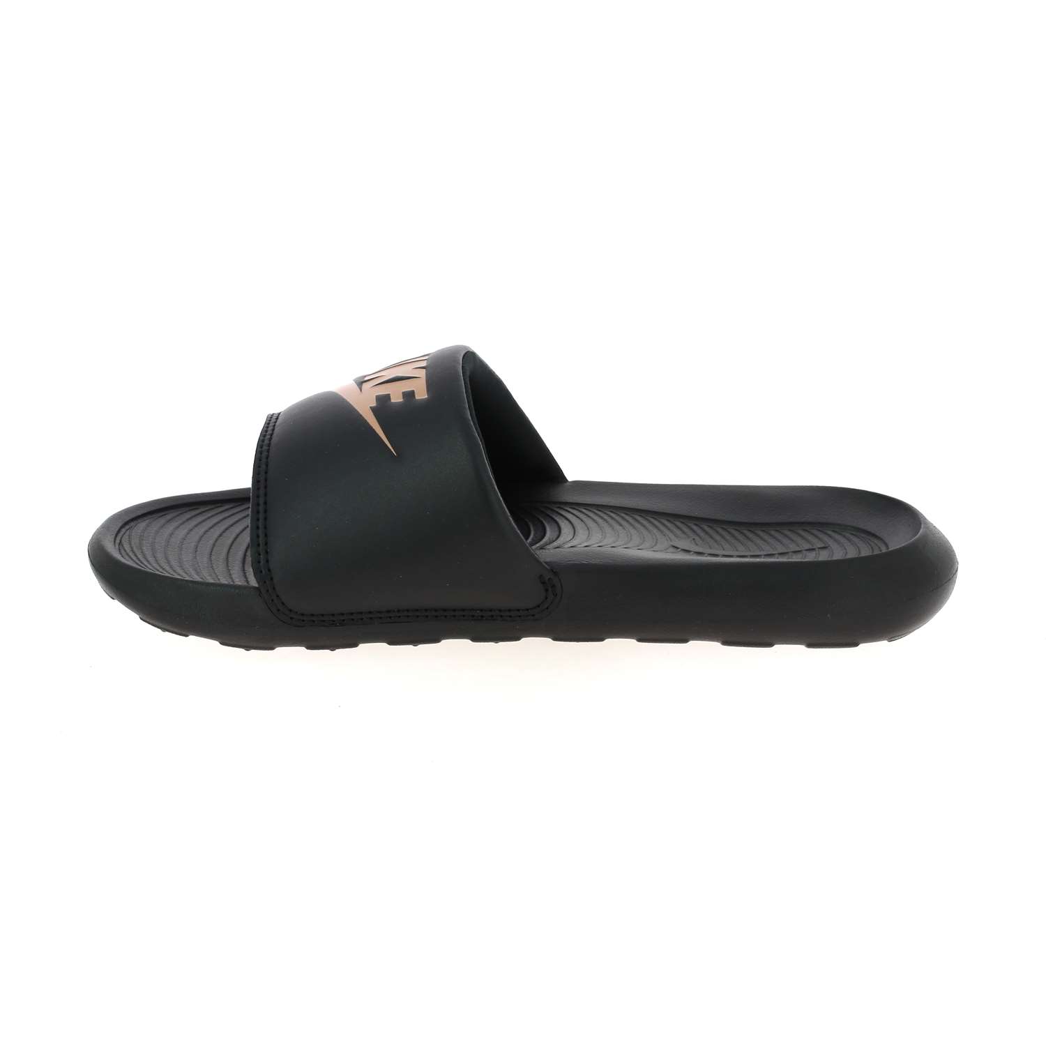 Tongs et crocs femme NIKE VICTORI ONE