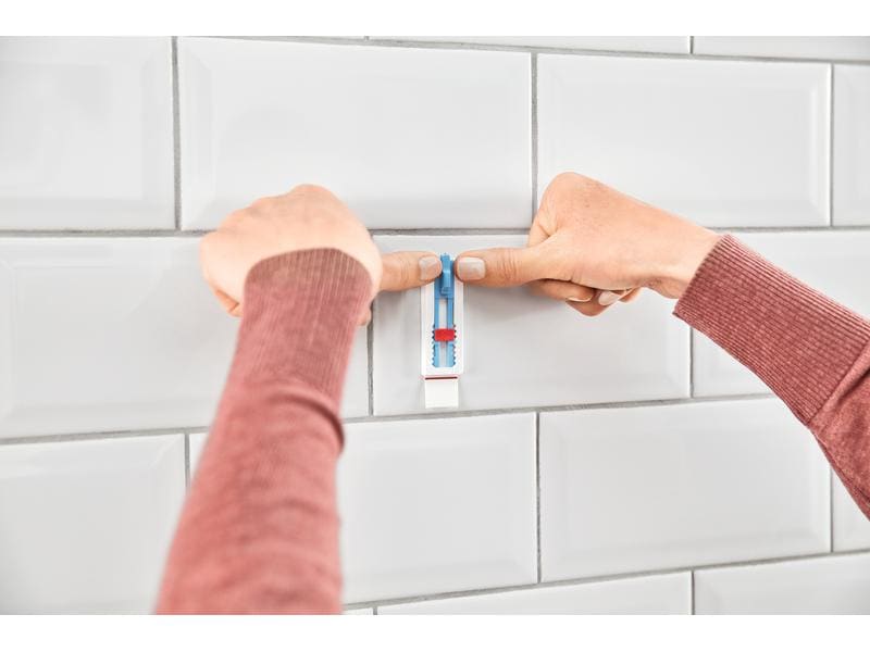 tesa Klebenagel Leinwand für Fliesen & Metall 2 kg Klebenagel für Leinwände, Fliesen & Metall