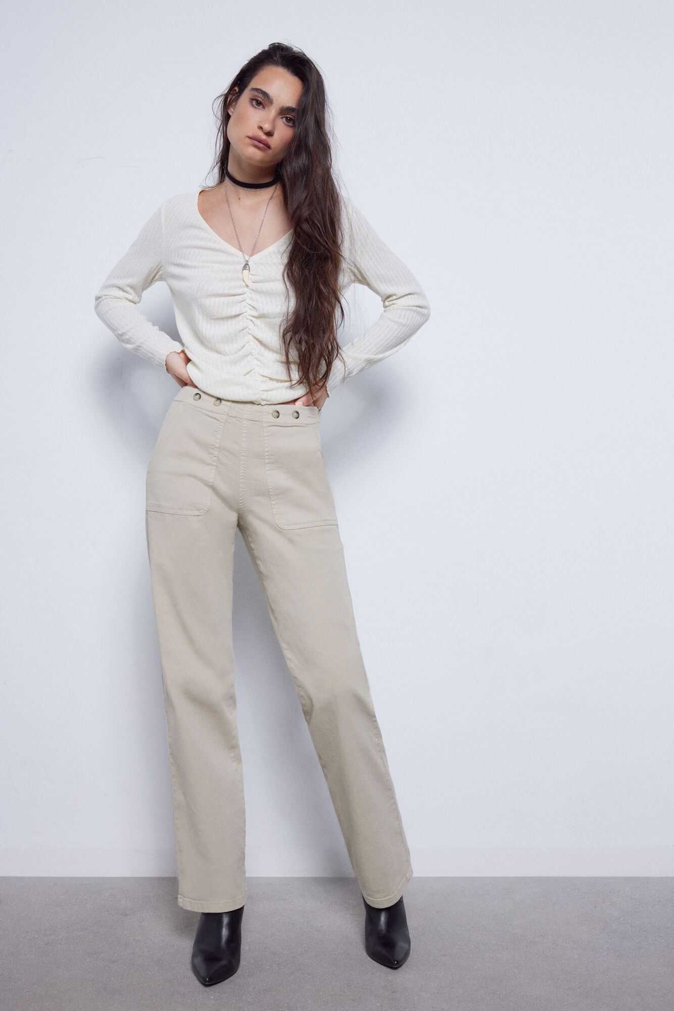 calça cargo de perna reta